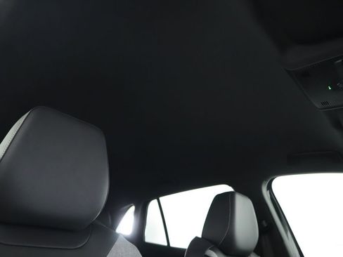 New 2026 Volkswagen ID.4 Pro image 19