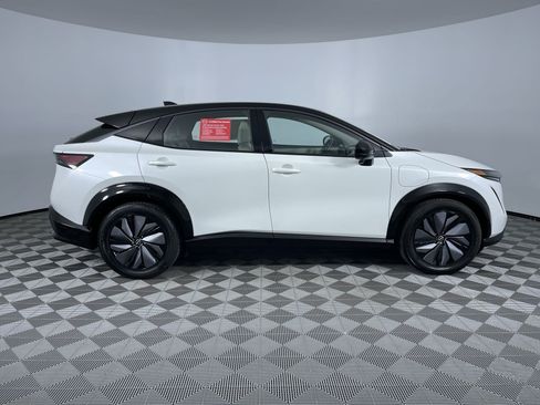 Certified 2023 Nissan Ariya AWD image 10