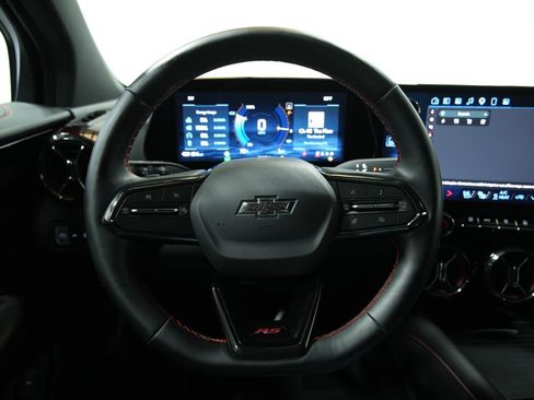 Used 2025 Chevrolet Blazer EV RS AWD/4WD image 36
