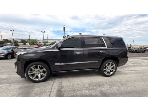 Used 2016 Cadillac Escalade Premium AWD/4WD image 26