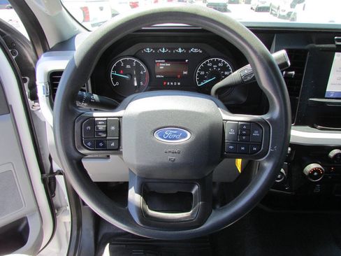 Used 2023 Ford F350 XL RWD image 18