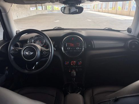 Used 2015 MINI Cooper 2-Door Hardtop FWD image 22