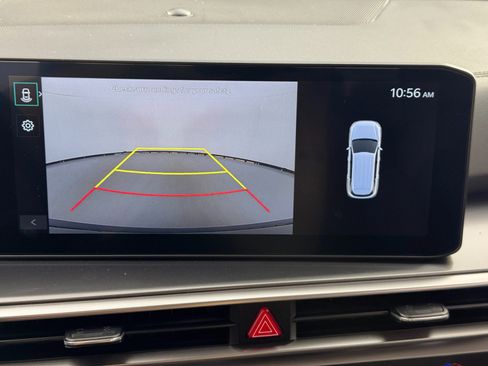 Used 2024 Kia Sorento S w/ Panoramic Sunroof Package image 24