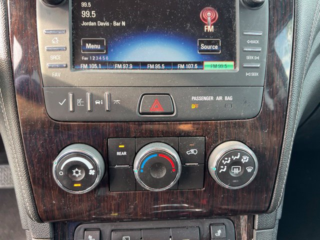 Used 2016 Chevrolet Traverse LT w/ Style and Technology Package FWD image 20