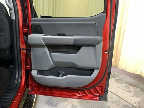 Certified 2021 Ford F150 XLT w/ Equipment Group 302A High image 14