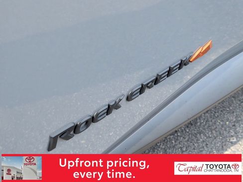 Used 2023 Nissan Pathfinder Rock Creek AWD/4WD image 8