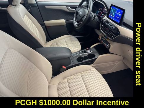 Used 2020 Ford Escape SE image 4