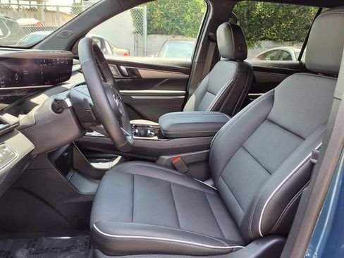 Used 2026 Buick Enclave Preferred FWD image 18