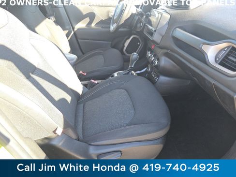 Used 2016 Jeep Renegade 75th Anniversary image 22