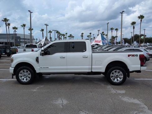 Used 2021 Ford F250 Platinum w/ FX4 Off-Road Package AWD/4WD image 7