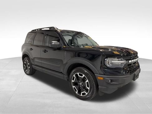 Used 2023 Ford Bronco Sport Outer Banks image 3