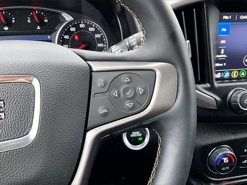Used 2024 GMC Terrain AT4 w/ Infotainment Package II image 21
