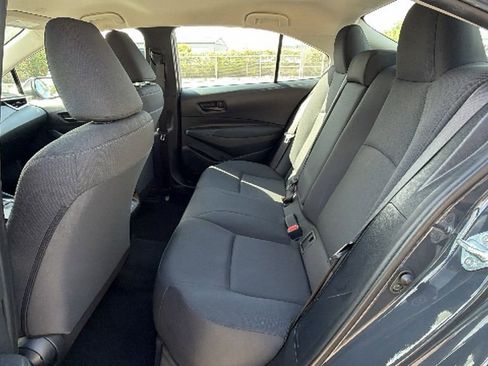 Certified 2024 Toyota Corolla LE image 33