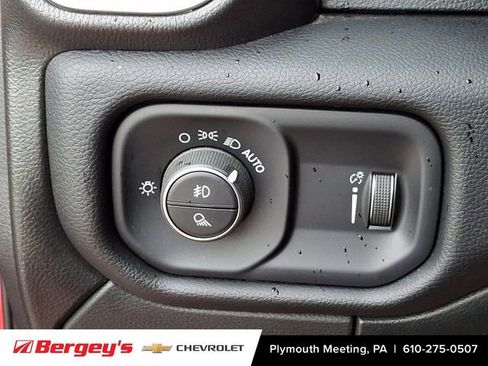 Used 2024 RAM 2500 Big Horn w/ Night Edition AWD/4WD image 28