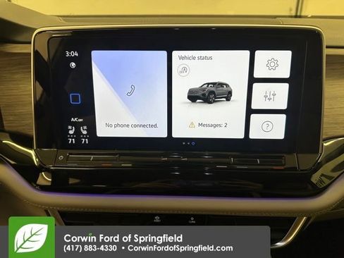 Used 2024 Volkswagen Atlas SEL Premium R-Line image 24