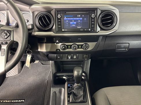 Used 2019 Toyota Tacoma SR5 image 27