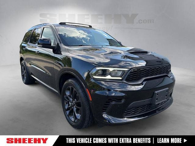 Used 2025 Dodge Durango R/T AWD/4WD image 1