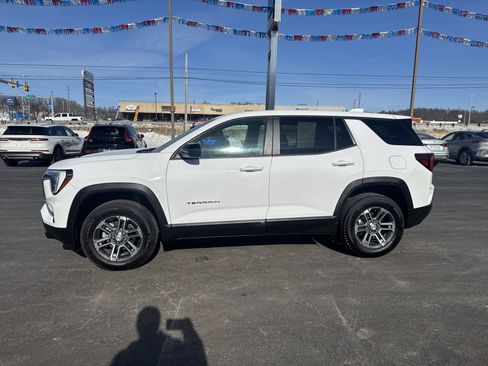 Used 2025 GMC Terrain Elevation image 7