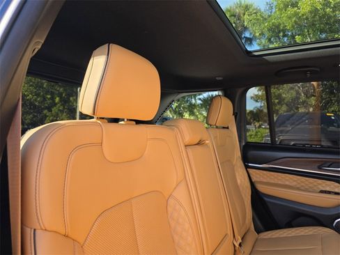 Used 2023 Jeep Grand Cherokee Summit w/ Adv Protech Group IV image 14