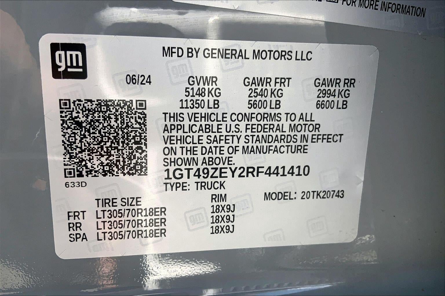 Used 2024 GMC Sierra 2500 AT4X w/ AT4X AEV Edition AWD/4WD image 33