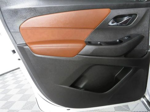 Used 2018 Chevrolet Traverse High Country image 54