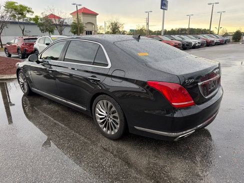 Used 2018 Genesis G90 5.0 Ultimate image 9