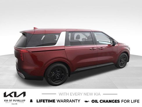 New 2026 Kia Carnival FWD image 4