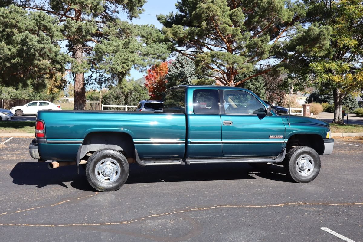 Used 1997 Dodge Ram 2500 Truck 4x4 Club Cab image 4