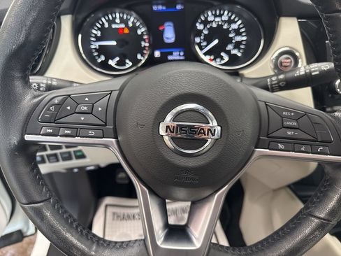 Used 2020 Nissan Rogue Sport SV w/ All-Weather Package AWD/4WD image 26