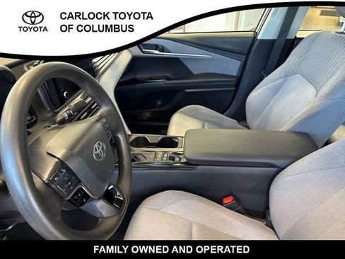 Used 2025 Toyota Camry LE FWD image 12