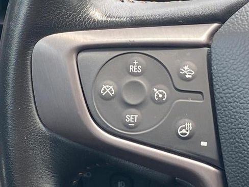 Used 2022 GMC Terrain AT4 w/ Infotainment Package II AWD/4WD image 9