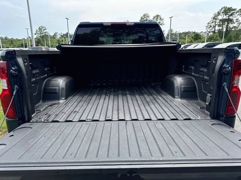 Used 2022 Chevrolet Silverado 1500 Custom RWD image 38