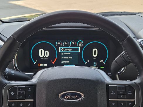 Used 2022 Ford F150 Lariat AWD/4WD image 17