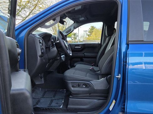 Used 2022 Chevrolet Silverado 1500 Custom Trail Boss image 12