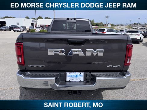 New 2026 RAM 3500 Big Horn AWD/4WD image 3