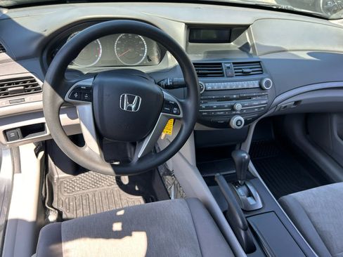 Used 2010 Honda Accord LX image 13