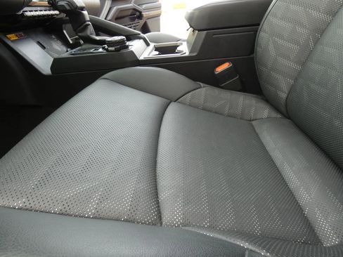 Used 2025 Toyota Tacoma TRD Off-Road w/ TRD Off Road Premium Package image 66