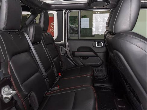 Used 2021 Jeep Wrangler Unlimited Rubicon AWD/4WD image 21