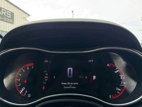 Used 2016 Dodge Durango R/T w/ Technology Group RWD image 19