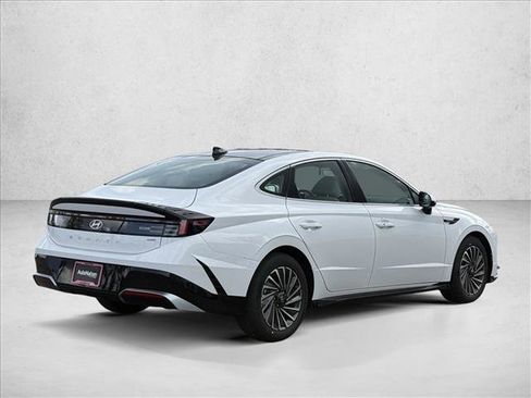 New 2026 Hyundai Sonata SEL image 2