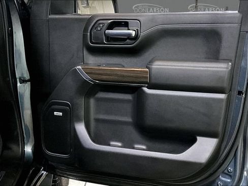Used 2021 Chevrolet Silverado 1500 LT Trail Boss w/ Convenience Package II AWD/4WD image 13