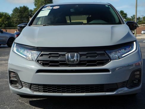 Used 2025 Honda Odyssey Sport-L image 16