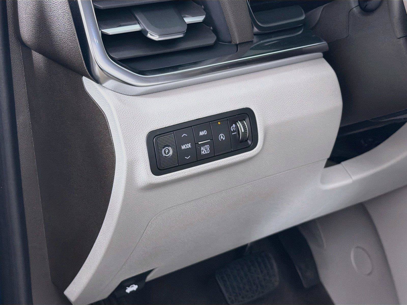 New 2027 GMC Terrain Denali AWD/4WD image 17