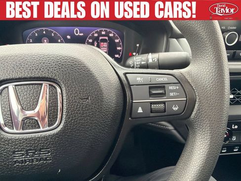 Used 2024 Honda Accord EX image 18