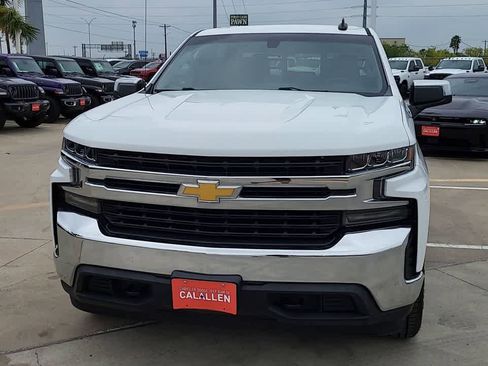 Used 2020 Chevrolet Silverado 1500 LT w/ Texas Edition AWD/4WD image 4