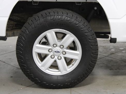 Used 2022 Ford F150 XLT w/ Equipment Group 301A Mid AWD/4WD image 13