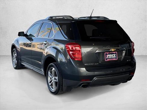 Used 2017 Chevrolet Equinox Premier w/ Enhanced Convenience Package AWD/4WD image 3