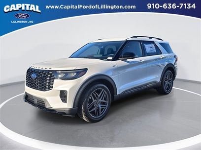 New 2025 Ford Explorer ST-Line w/ Premium Package