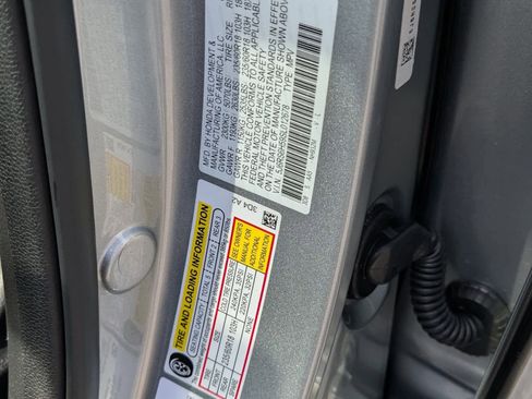 Certified 2025 Honda CR-V Sport image 15