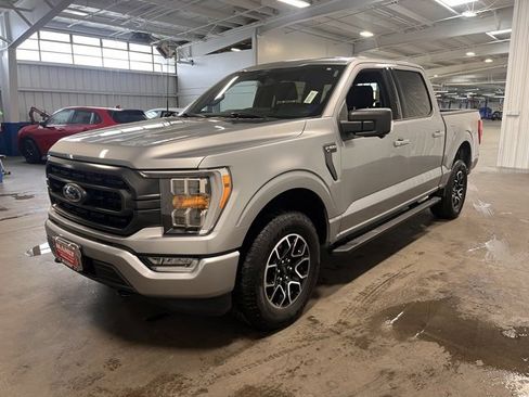 Used 2022 Ford F150 XLT w/ Equipment Group 302A High image 7